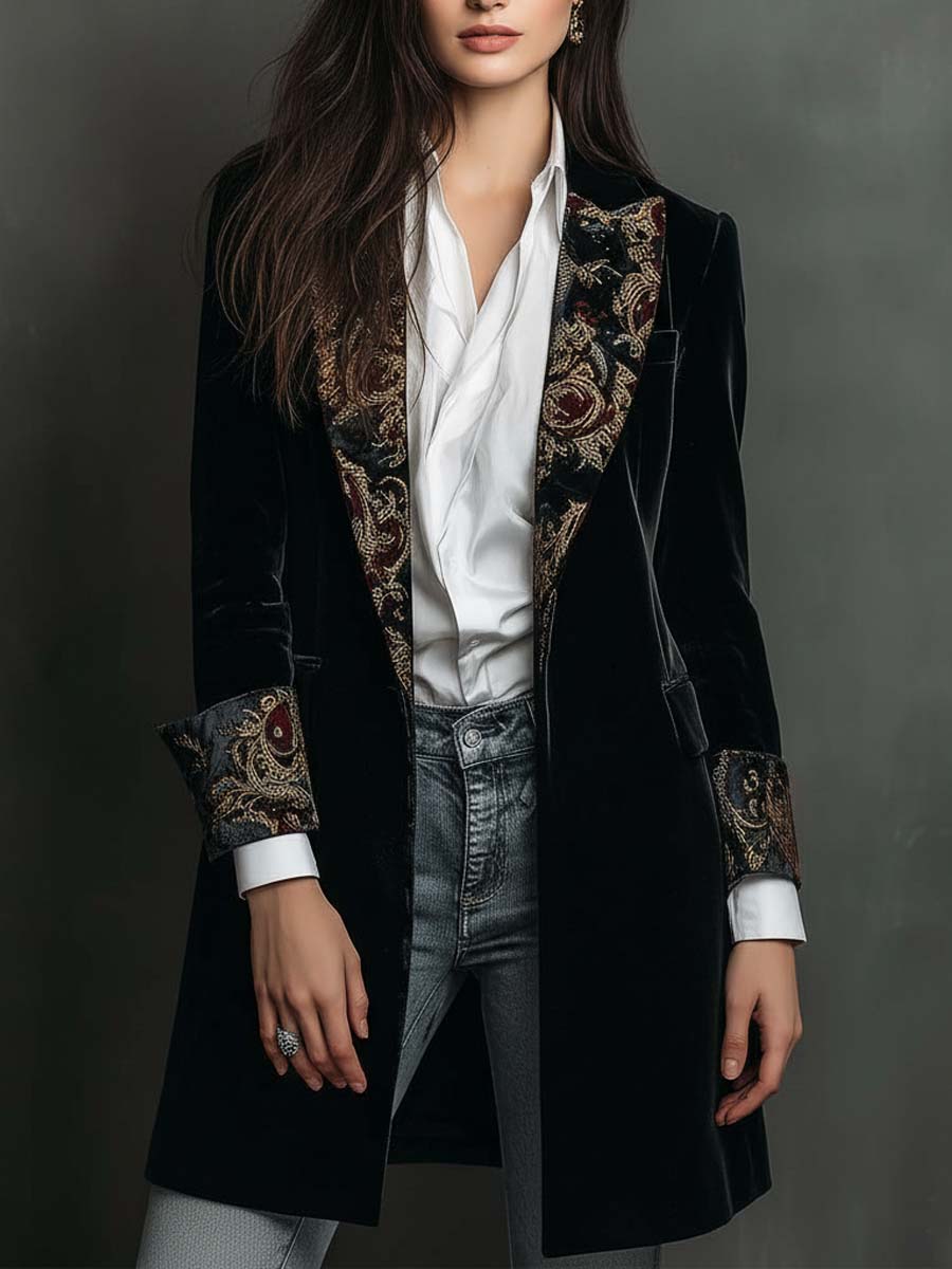 Léontine | Blazer nero aderente con elegante stampa barocca