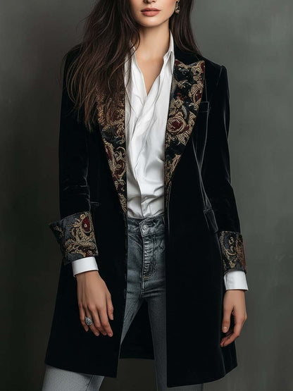 Léontine | Blazer nero aderente con elegante stampa barocca