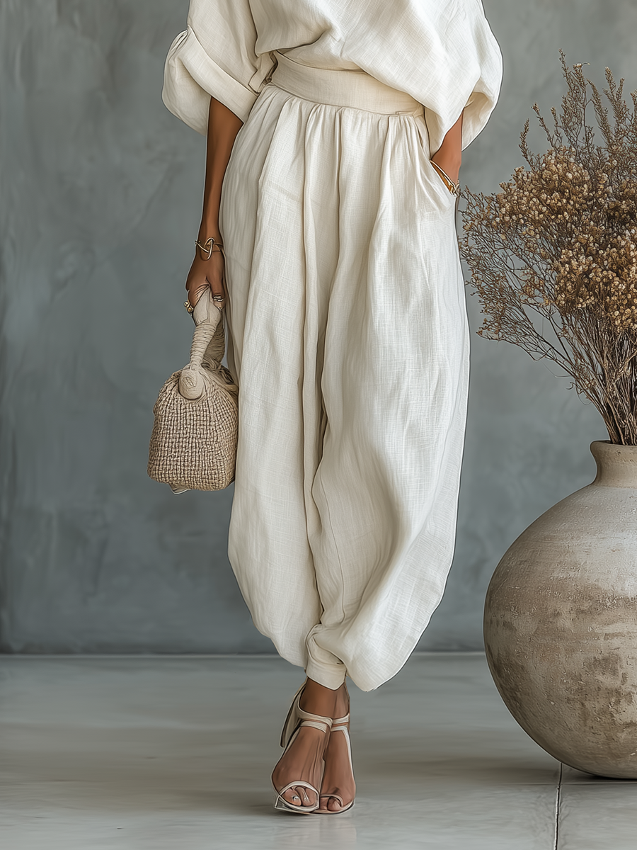 Set Donna in Lino Off-White con Top Off-Shoulder e Pantaloni Tapered