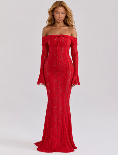 Maxi abito etereo in pizzo
