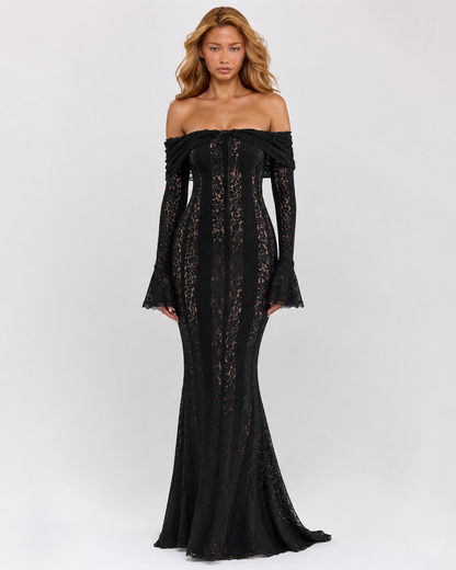 Maxi abito etereo in pizzo